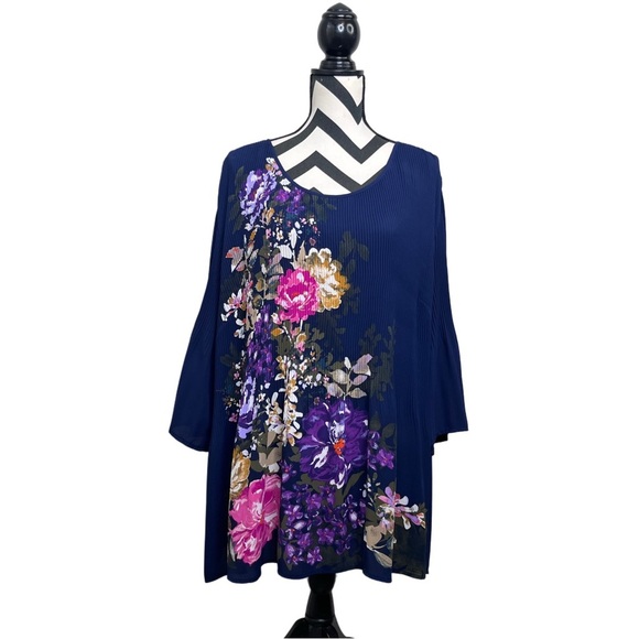 Catherines Floral Sz 2X Bloomcore Pleated Organza Navy Blue Blouse - Picture 1 of 10